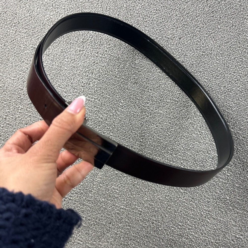 Gucci Belt Men Black Brown Reversible Rectangular Buckle Italy Made Quiet Luxury